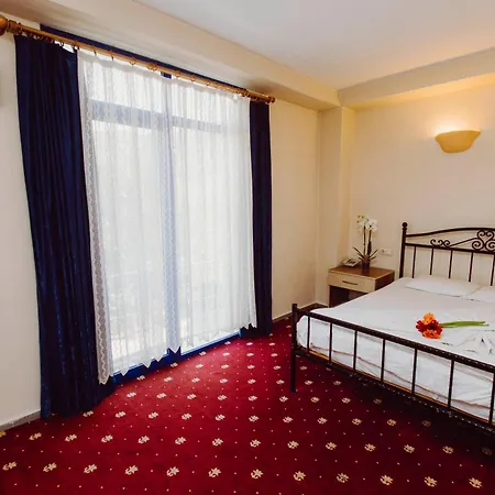 Ozalp Hotel 3*