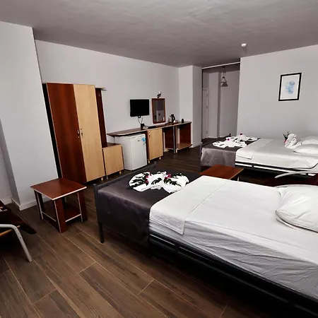 Ozalp Otel