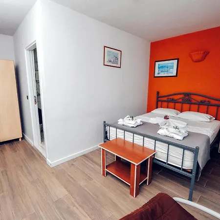 Ozalp Otel